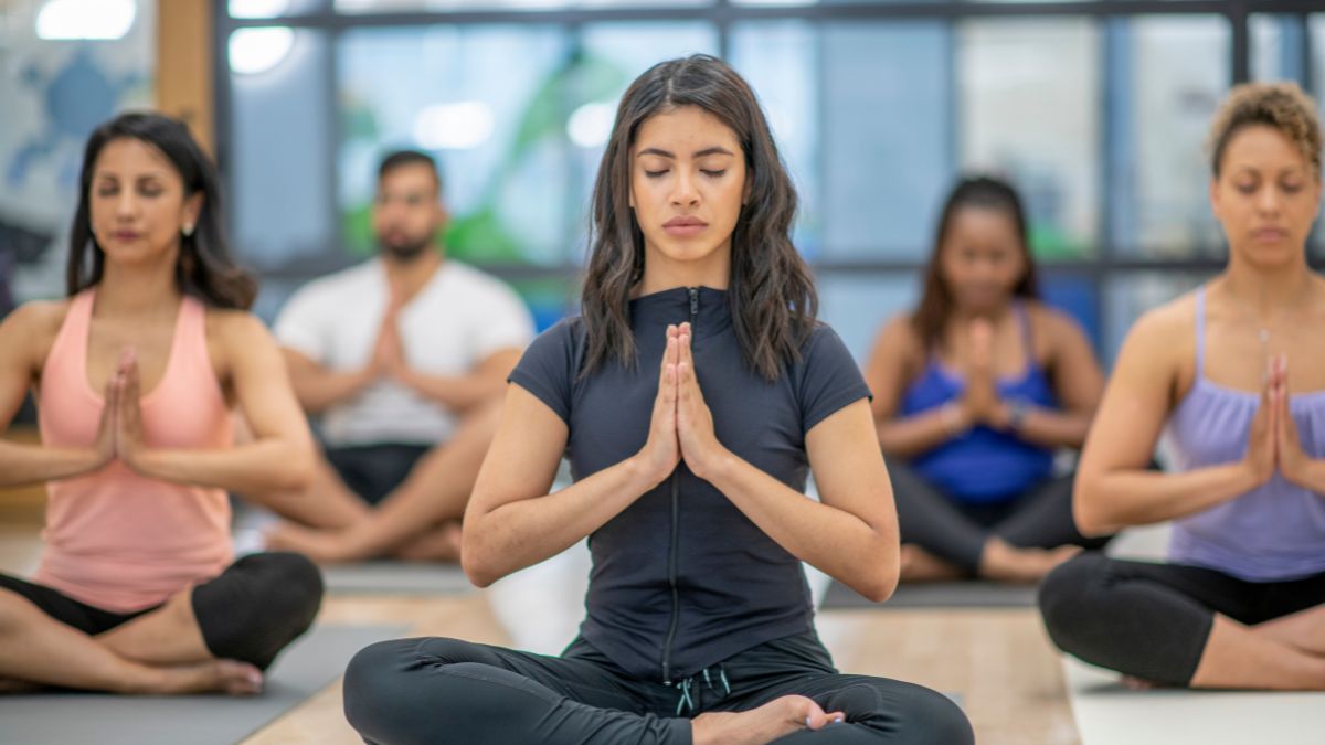 yoga-day (2)1687313273076